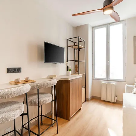 Montparnasse Deluxe Parigi